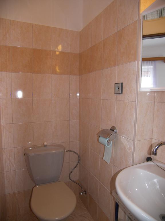 Penzion U Antonickova Pramene Mariánské Lázně Quarto foto